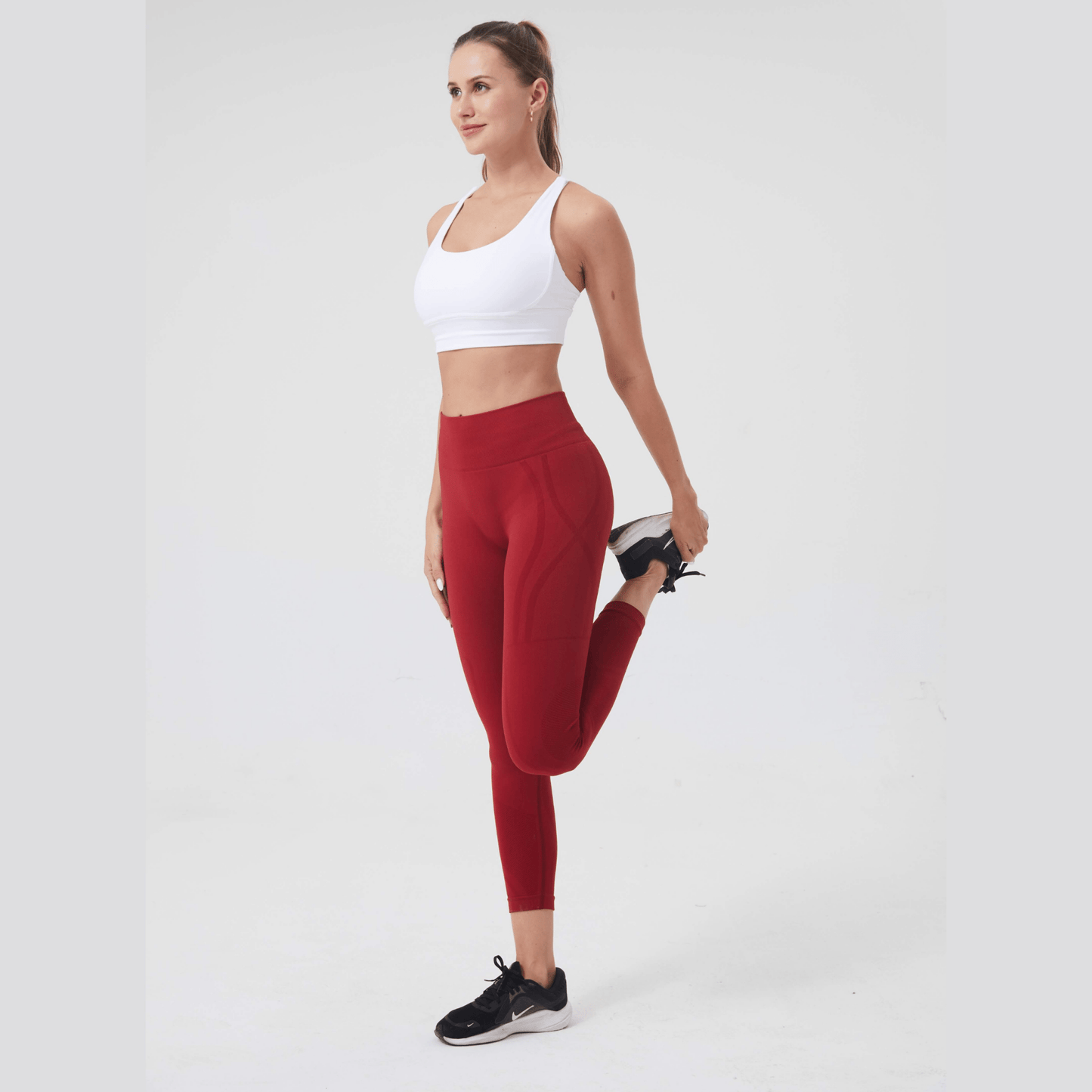 Nowość! Leginsy o potrójnym działaniu na lipodemię, cellulit i żylaki TightTonic™