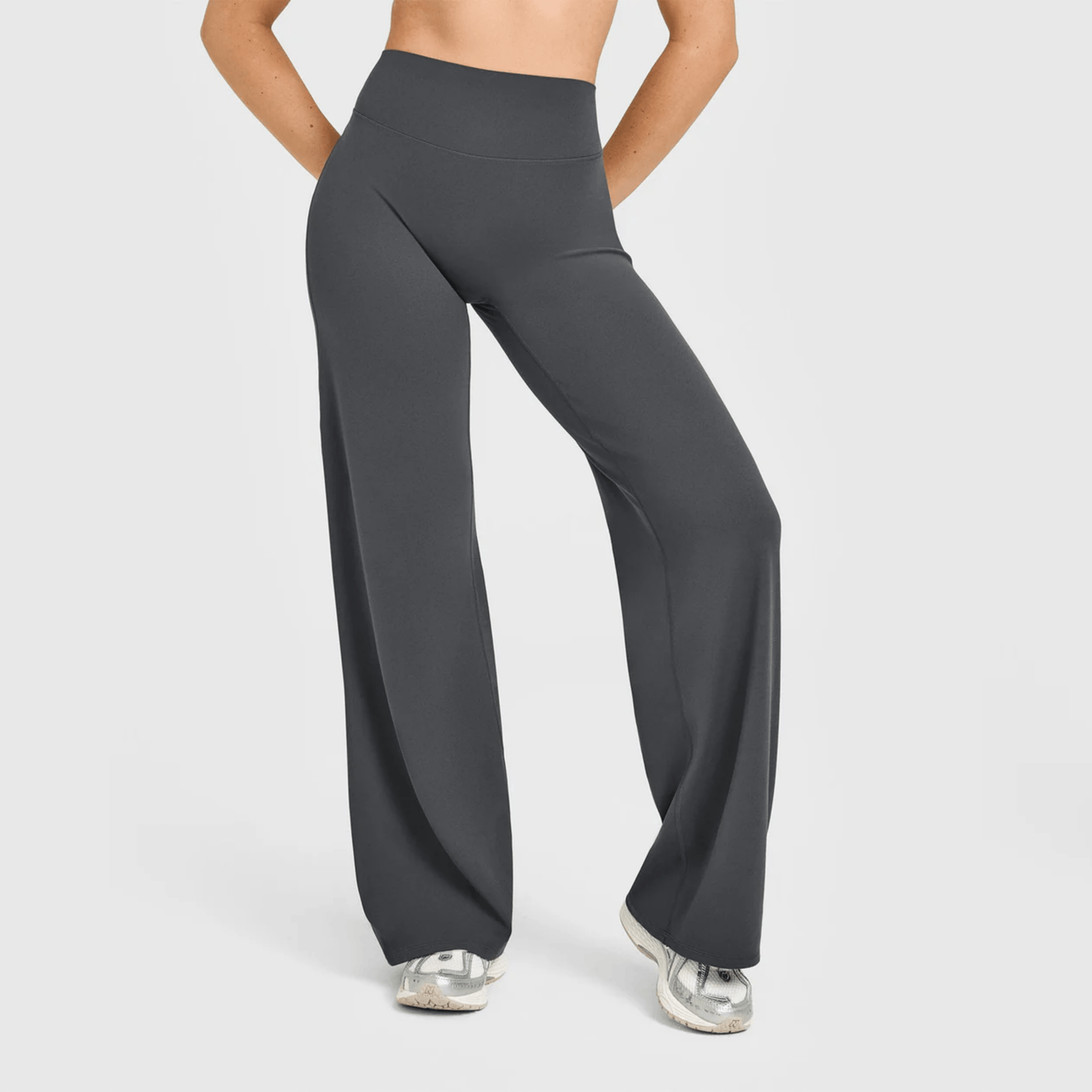 Kalça Kaldırıcı Konforlu Düz Paça TightTonic™