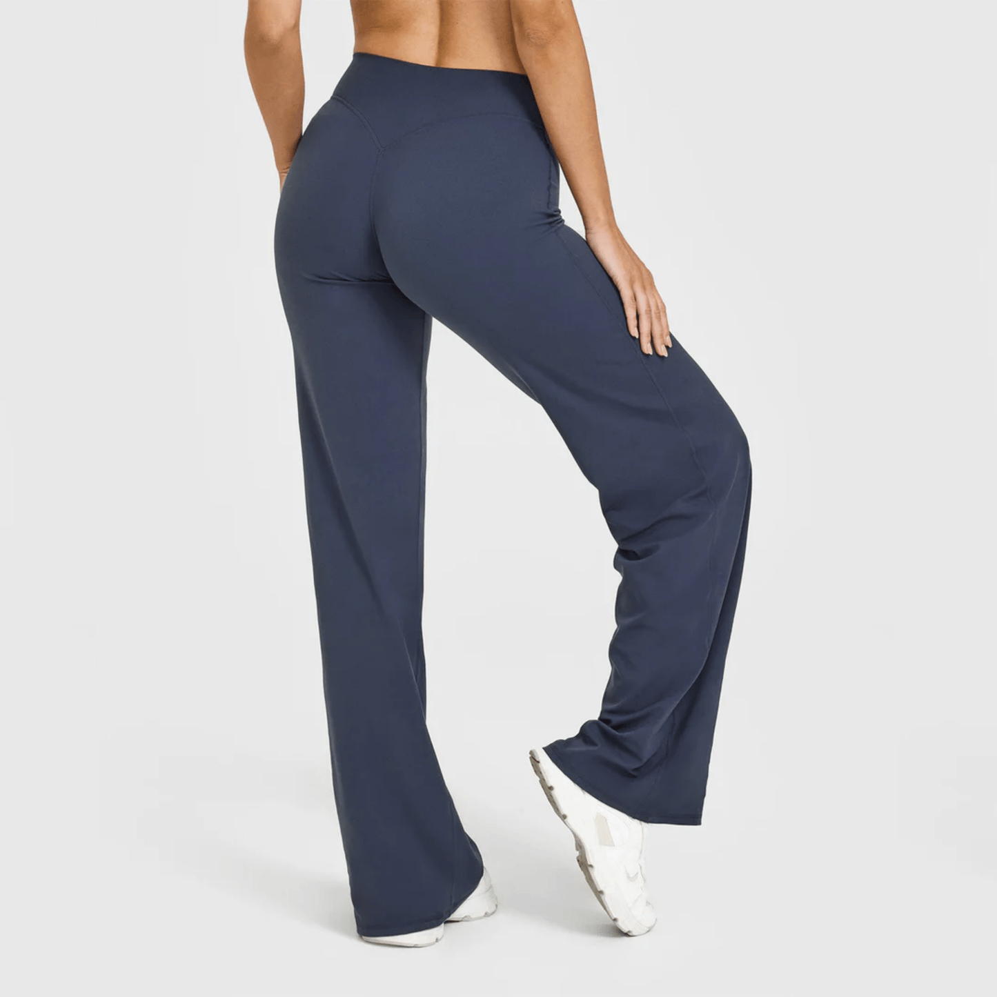 Kalça Kaldırıcı Konforlu Düz Paça TightTonic™